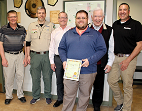 Wright Brothers District Director Dylan Melling and Chairman Rob Jacques present Centerville-Washington Park District with Organization of the Year Award