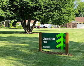 Cloverbrook Park Sign