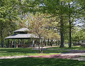 Schoolhouse Park shelter